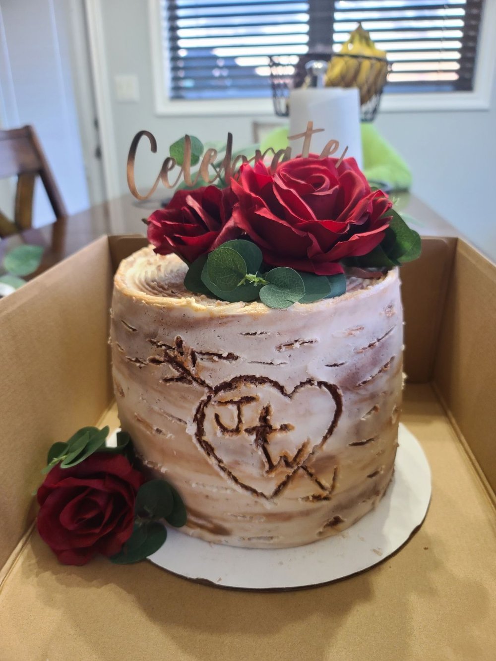 6" round cake